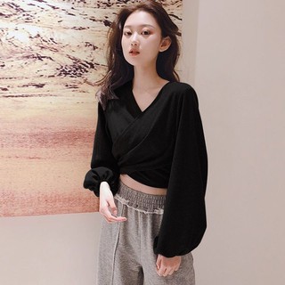 Áo tay phồng cổ tim phong cách Hàn Quốc trẻ trung dành cho nữ