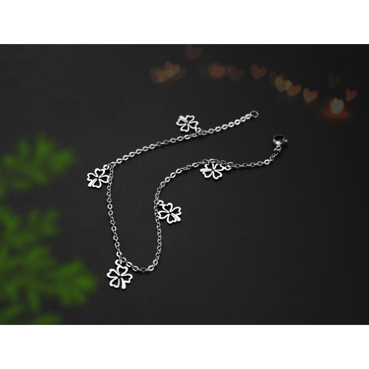 Lắc chân nữ inox cỏ bốn lá cách điệu | BigBuy360 - bigbuy360.vn