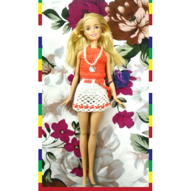 Búp bê Barbie Duyên Dáng chính hãng mặc đầm len kèm giày