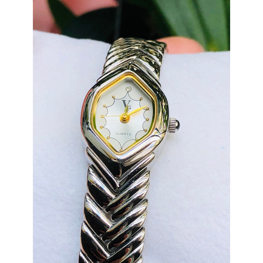 Đồng hồ nữ hiệu Valentino Giorni, dây thép đúc, hàng đã qua sử dụng