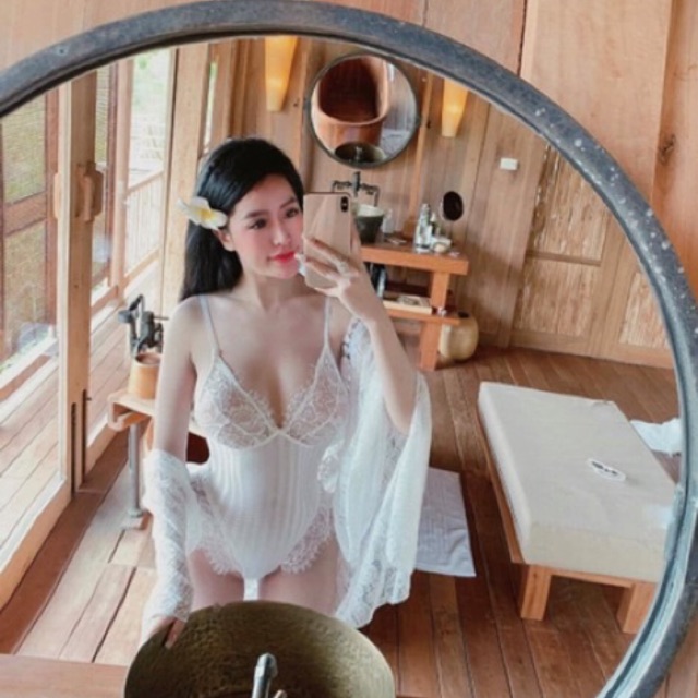 Bodysuit ren kiểu dáng sexy