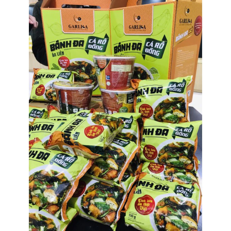 1 thùng bánh đa cá rô đồng Melyfood 20 goi  Có gói cá rô thật