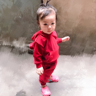 Bộ nỉ nhung tai gấu cho bé yêu