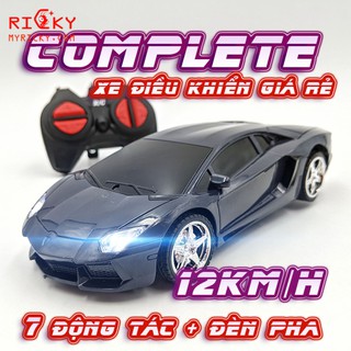 Xe điều khiển 4 hướng có đèn pha cho Bé