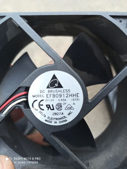 Quạt delta 12v 0.63A , vuông 9cm x3.8 3pin
