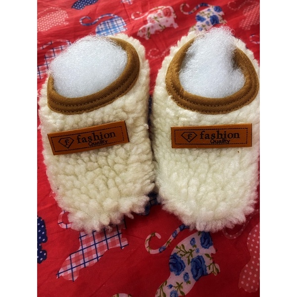 Giày Lông Cừu, Tất Lông Cừu Mềm Mại Siêu Ấm Cho Bé Trai Bé Gái Tập Đi