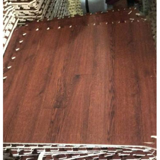 Thảm xốp vân gỗ nâu đỏ và xanh 60×60×1cm