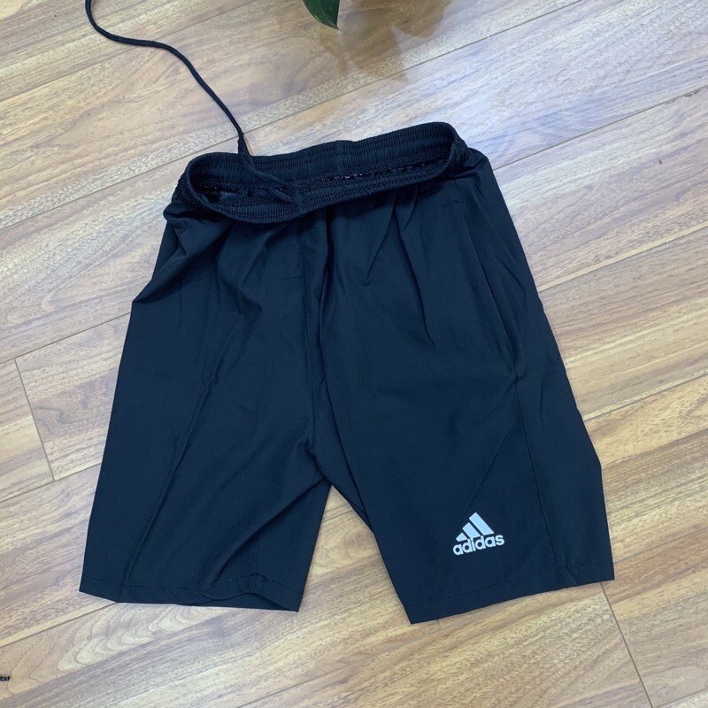 Quần sooc nam 100% chất gió dù thoáng mát | BigBuy360 - bigbuy360.vn