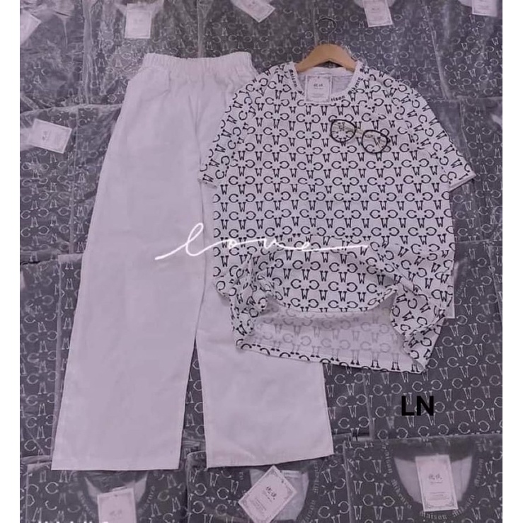 Quần kaki đen/trắng/be; Set áo mikenco quần kaki