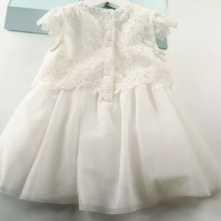 Váy trắng  công chúa Primark   thanh lý 90k