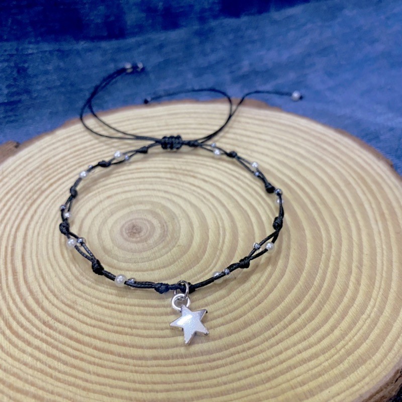 Handmade bracelet with charm - Lắc tay ngôi sao handmade