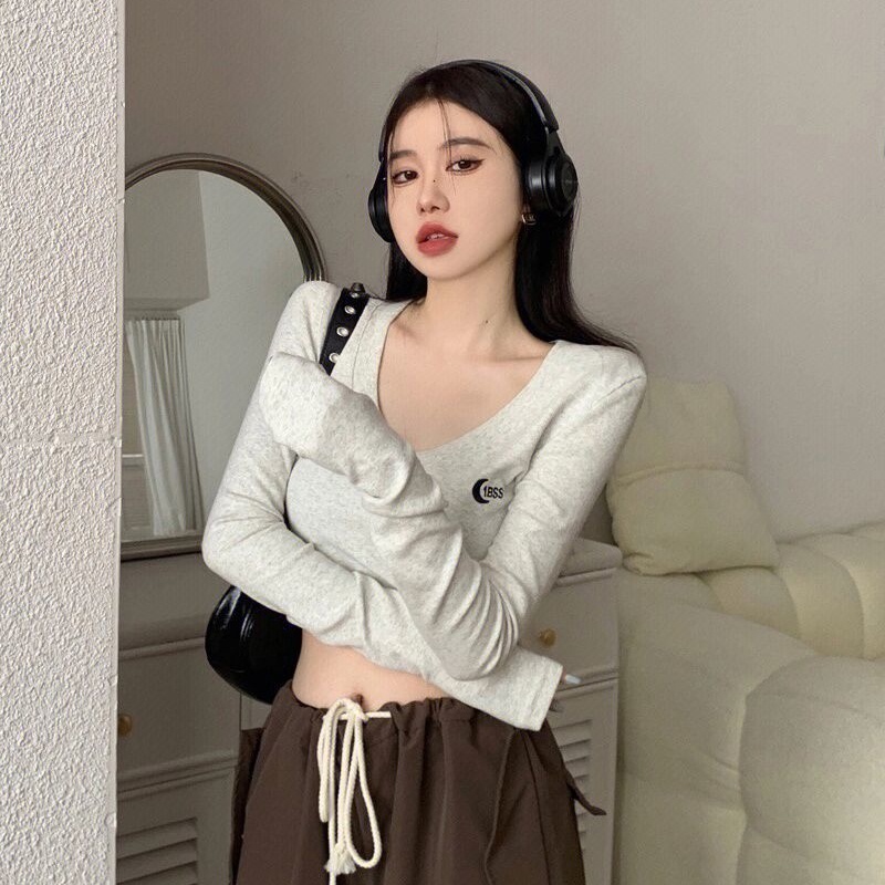 Áo croptop COZOK tay dài hoạ tiết thêu thiết kế cổ chữ V thanh lịch