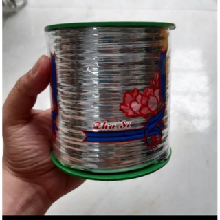 Kẽm cột nơ bó hoa.