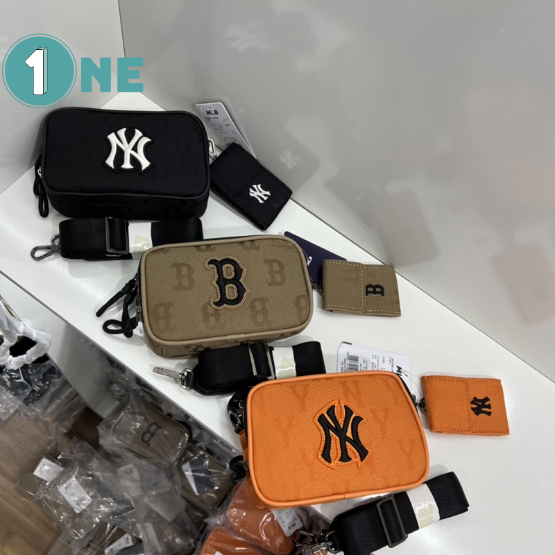 ( Chuẩn Hãng ) Túi Đeo Chéo MLB NY Monogram Nylon Jacquard Crossbody Bag Boston Red Sox Brown Size 18 Full Tag Mac