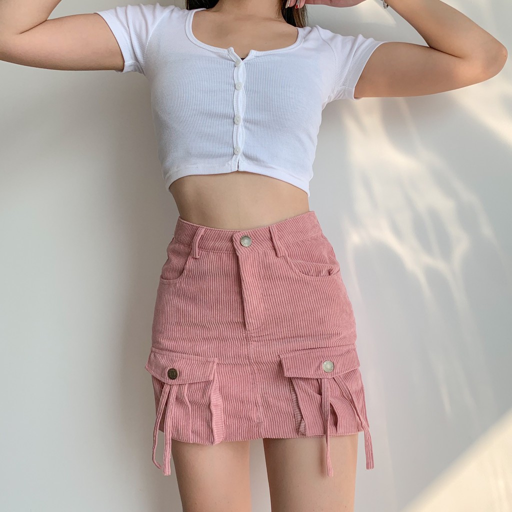 Usthebasic - Áo Croptop nữ ngắn tay chất liệu thun gân Button Front Croptop