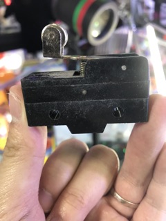 Công tắc hành trình