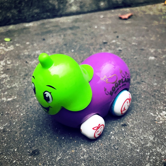 Thanh lý đồ chơi dây cót