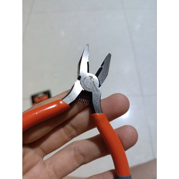 Kìm Nhỏ 5 in Có 3 Loại Điện Cắt Và Nhọn