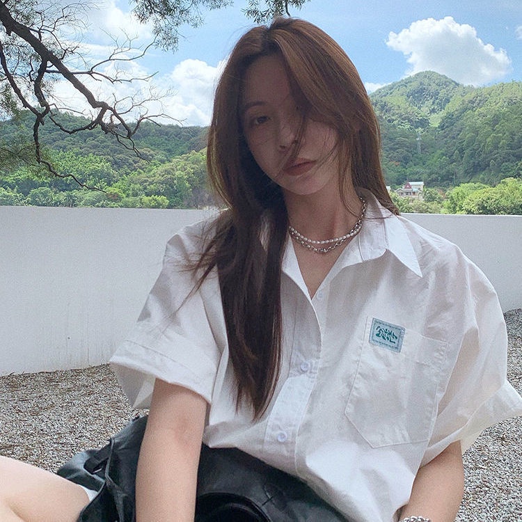 Áo sơ mi trắng tay ngắn dáng rộng phong cách Hàn Quốc dễ thương cho nữ
