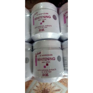 Kem dưỡng da Velvet Whitening Body Lotion 350g