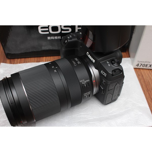 Máy ảnh Canon RP kèm RF24-240, đèn 470EX, mới 99% | BigBuy360 - bigbuy360.vn