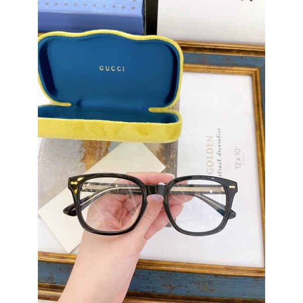 Gọng Kính Cận Gucci- Sơn Tùng