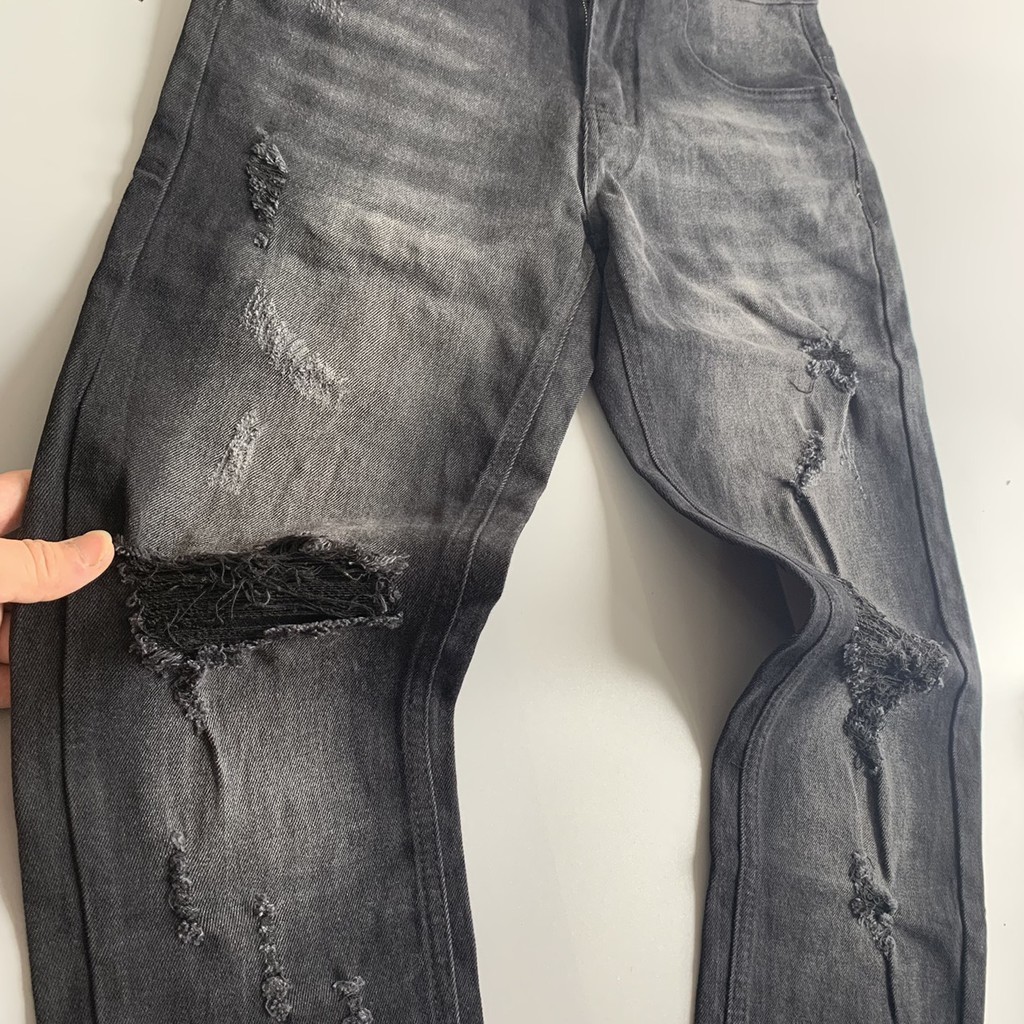 Quần Jean Bò Amiri Côn Rách Gối Đơn Giản QJ112P