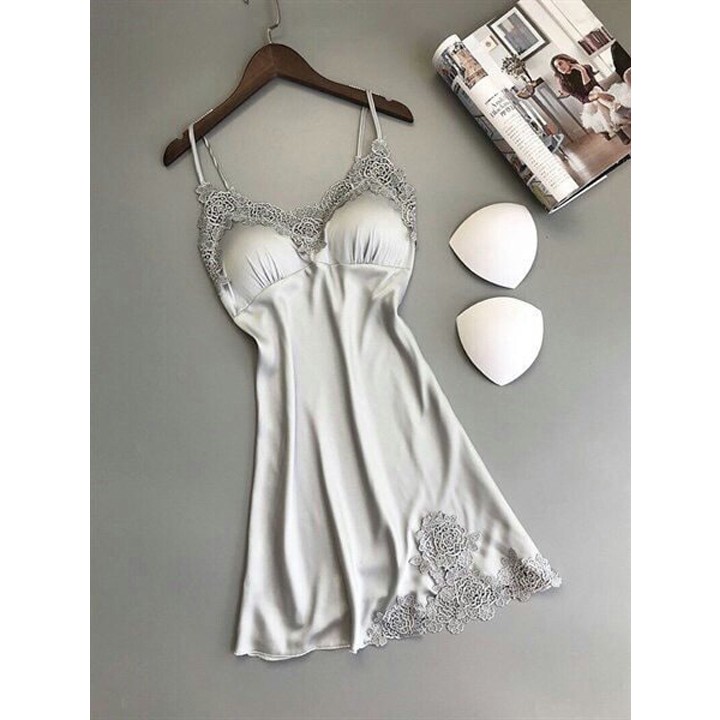 Váy ngủ 1 chi tiết Ngực Hở Lưng Cao Cấp Gợi Cảm | BigBuy360 - bigbuy360.vn