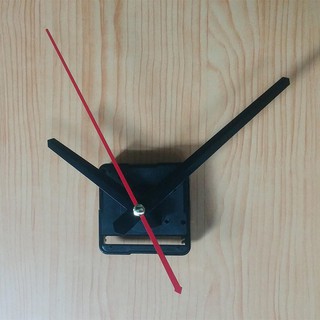 Máy đồng hồ treo tường đài loan kim trôi loại tốt và bộ kim 12cm đenShop Trần Kiều