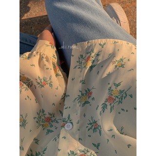 Áo sơ mi hoa xanh cổ tròn