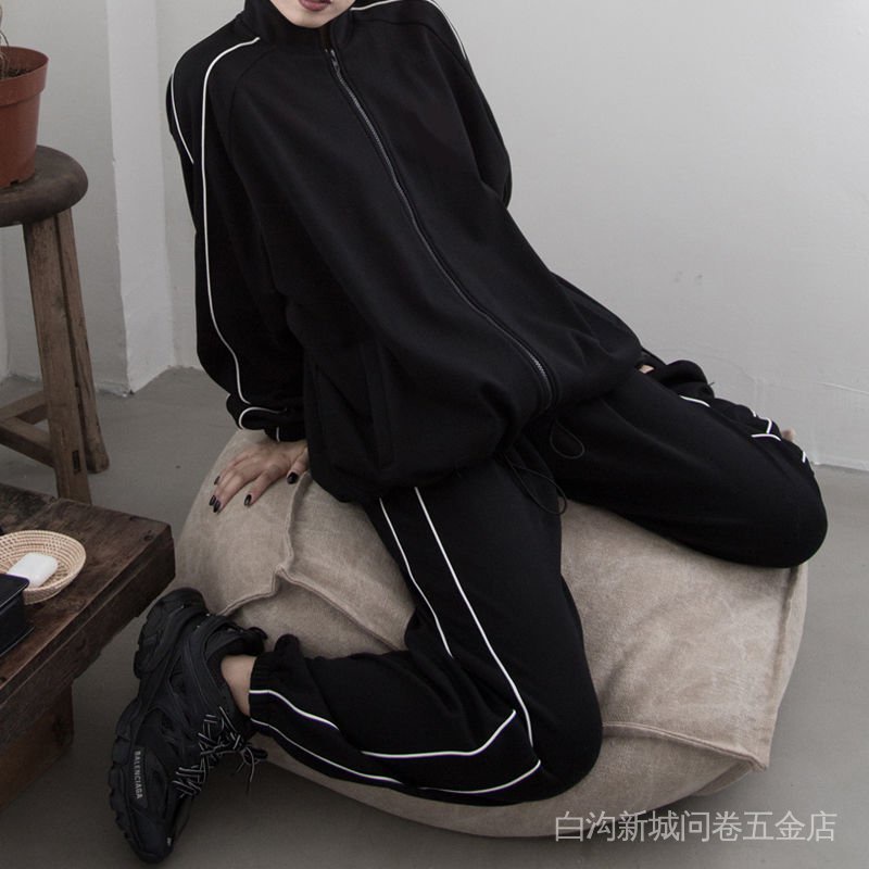 Bộ Đồ Thể Thao Hai Mảnh Phong Cách Mới Hợp Thời Trang Xuân Thu Cho Nam Và Nữ