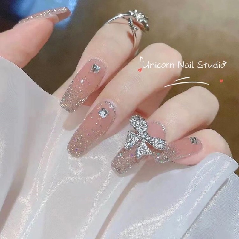 Nailbox thạch hồng nhũ đính đá nơ lấp lánh