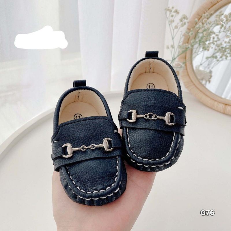 Giày lười tập đi cho bé trai