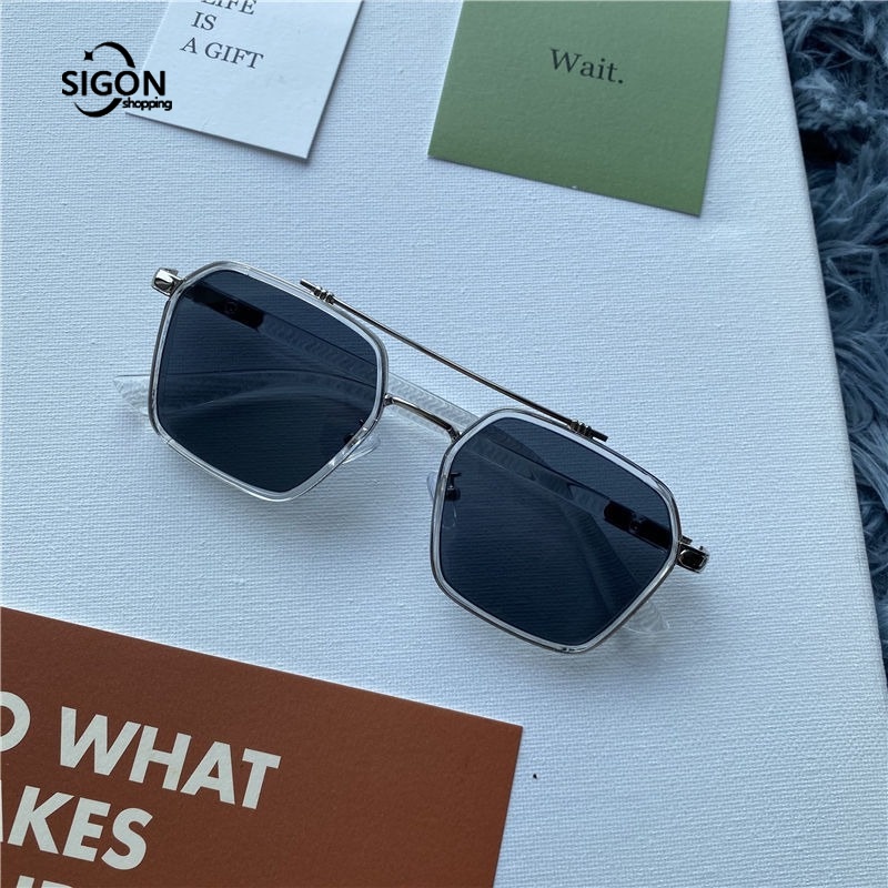 Kính Mát Thời Trang Chống Tia UV Dành Cho Cả Nam Và Nữ