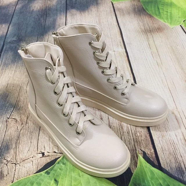 (Ảnh thật) CÓ SẴN Bốt da cao cổ buộc dây khoá sau hàng Quảng Châu | BigBuy360 - bigbuy360.vn