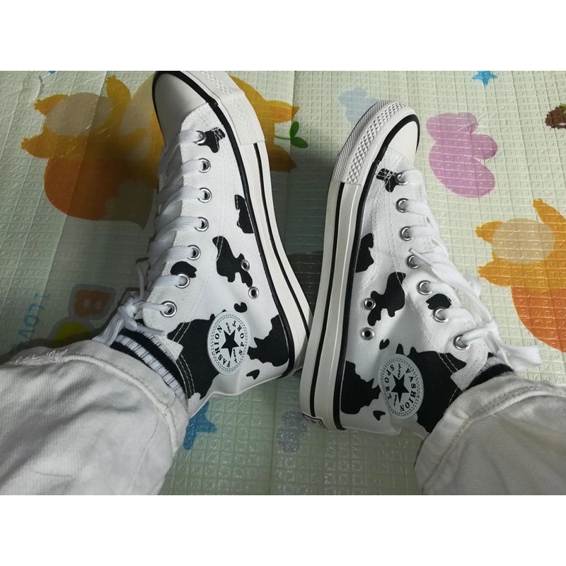 [ORDER]Giày Converse hoạ tiết bò sữa