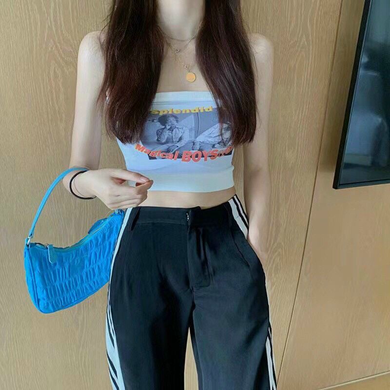 Áo quây hình đệm ngực hàng QC
