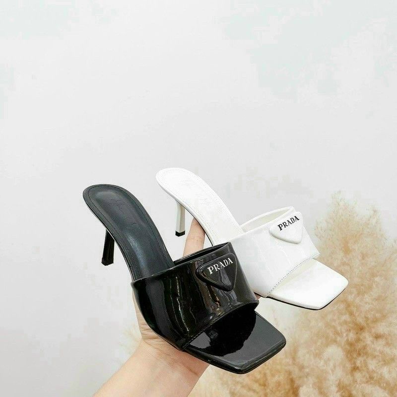 Guốc da bóng prada