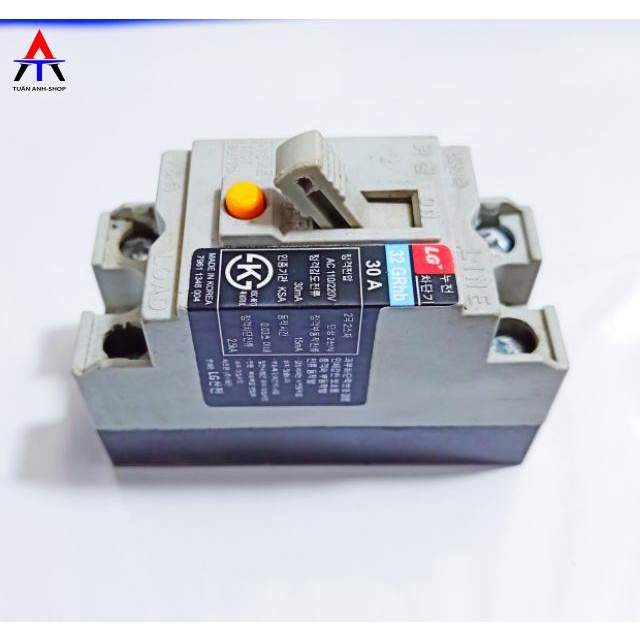 Aptomat chống giật 30A - 30mA - CB chống dòng dò - át chống giật.