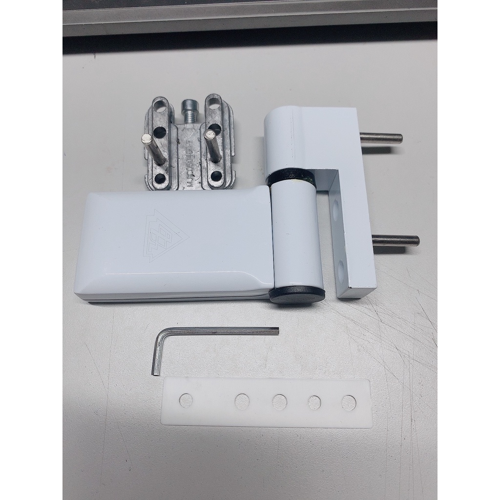 Bản lề 3D cửa nhựa lõi thép - hàng đẹp