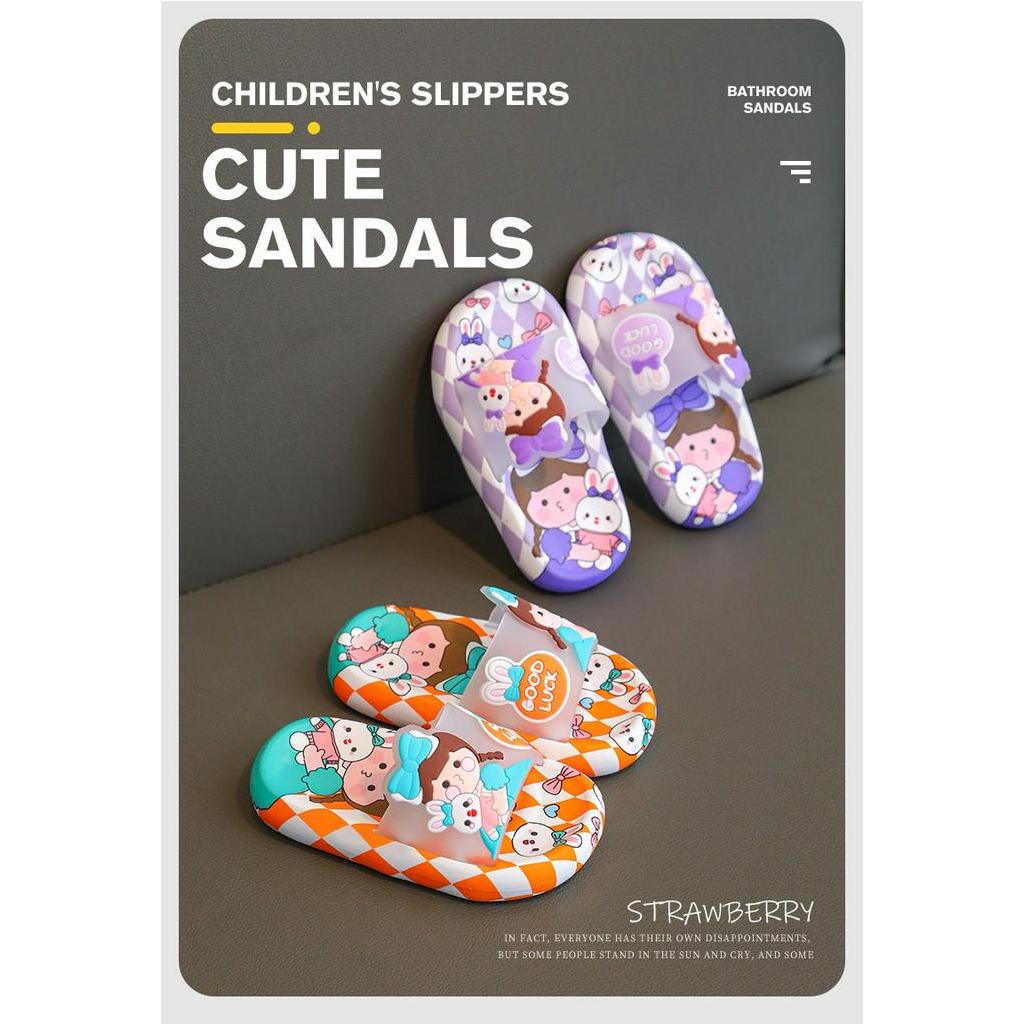 Dép bé gái Dép Đi Trong Nhà Tắm Chống Trượt Họa Tiết Hoạt Hình Dễ Thương Cho Bé