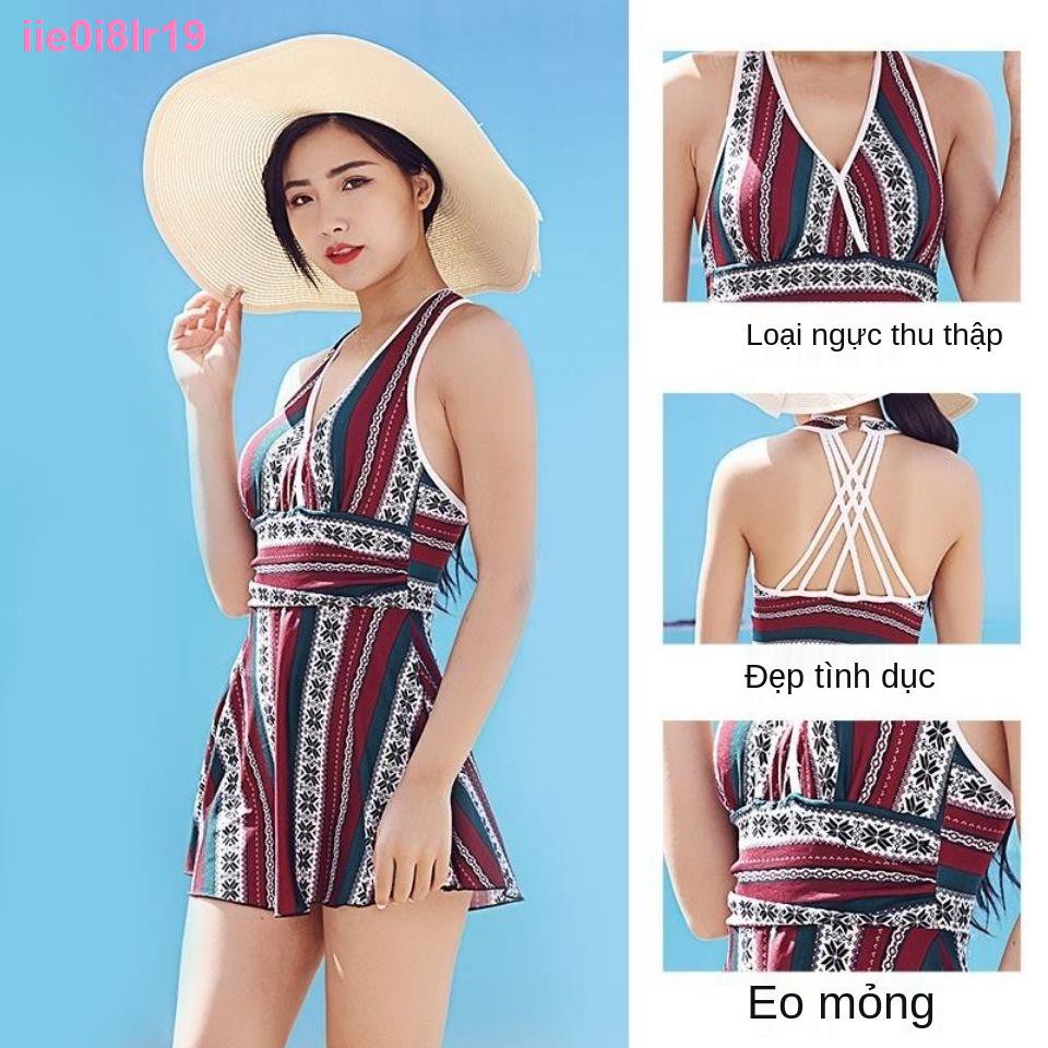 Áo tắm nữ đi nghỉ sexy biển ấm áp 2020 ngực nhỏ mới tập hợp thời trang Thái Lan váy một mảnh phong cách Hàn Quốc