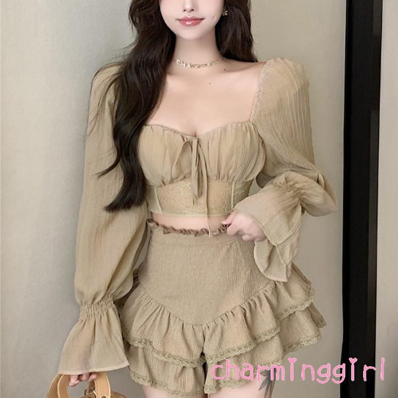 Áo croptop tay dài màu sắc độc đáo dành cho bạn nữ