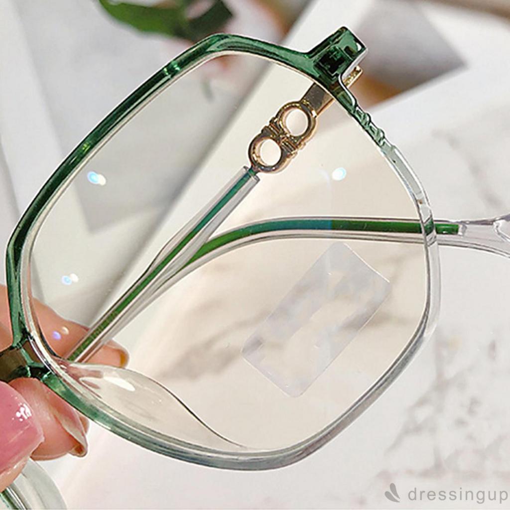 Mắt kính thiết kế độc đáo thời trang cho nữ