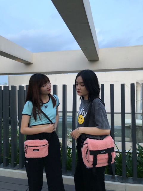 ( CẶP ) FUNKY FLEECE BAG