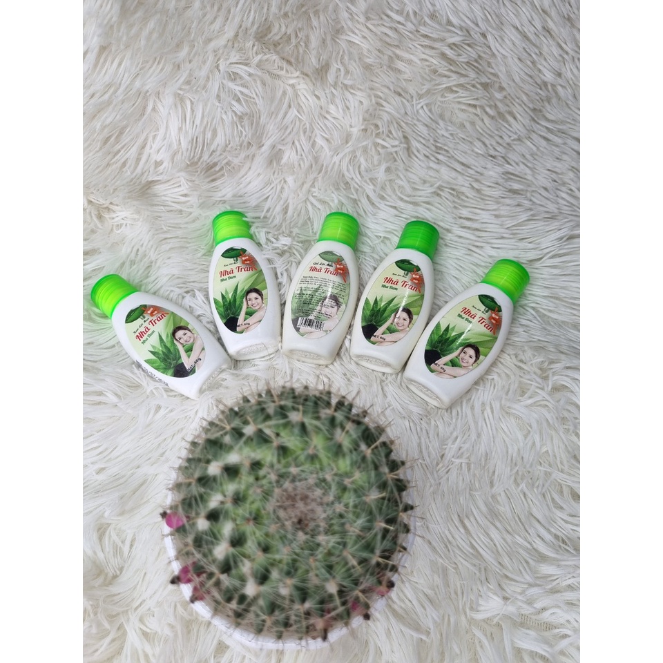 GEL LỘT MỤN CÁM NHÃ TRÂN 60G