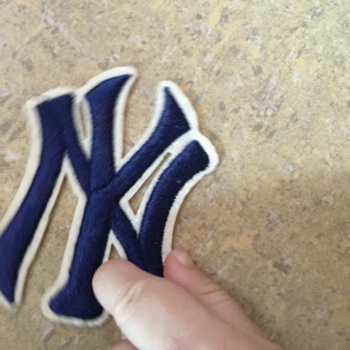 Sticker thêu ny
