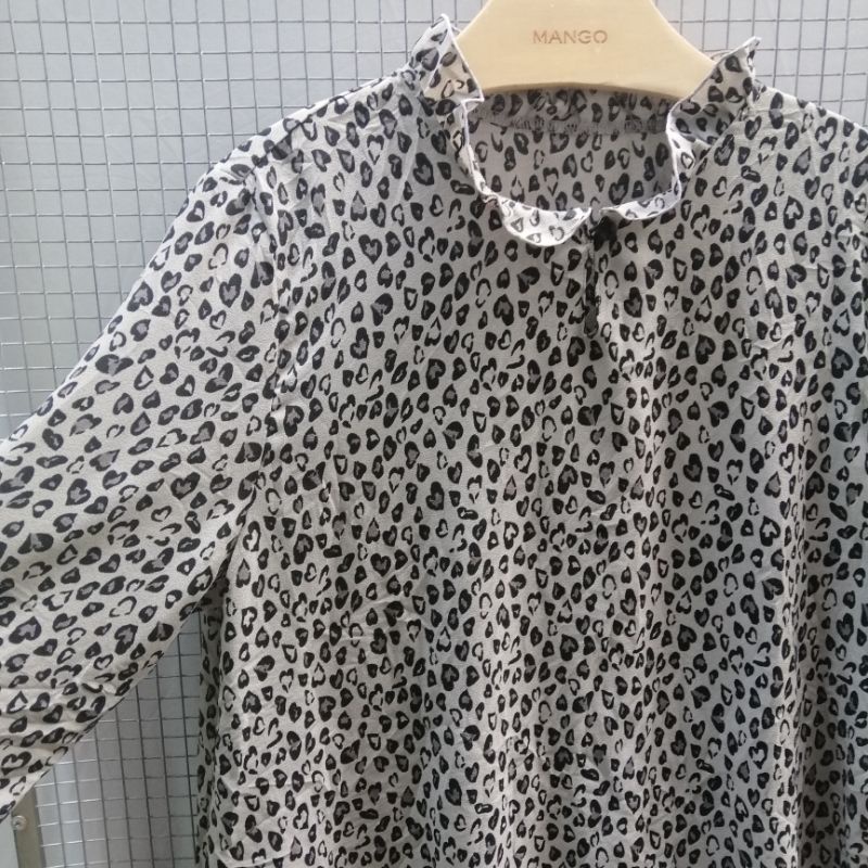 Áo sơ mi kiểu Nhật Secondhand. 2503