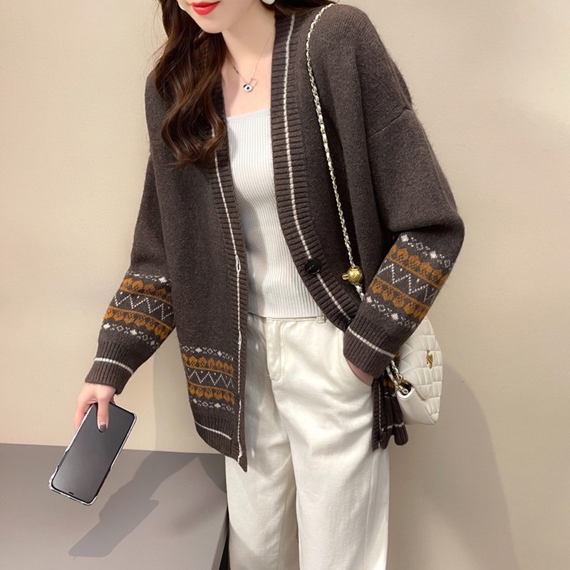 Áo khoác len cổ chữ V phong cách Hàn Quốc