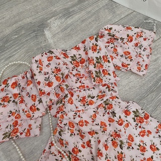 ĐẦM HOA TRỄ VAI